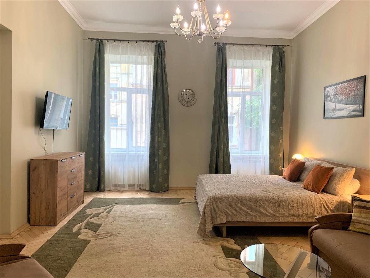 Glorious Apartment Near The Old City Λβιβ Εξωτερικό φωτογραφία
